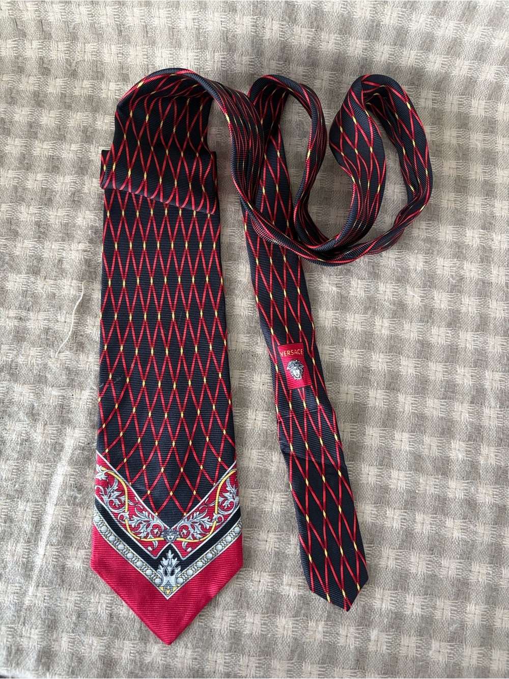 Vintage Gianni Versace Silk Tie Red Black Gold Diamond Medusa Italy Designer